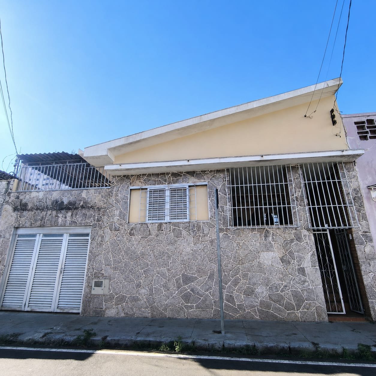 Excelente CASA no Centro
